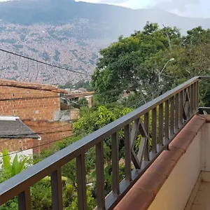 https://wonderful-house-with-views-in.colombiamedellinhotels.com